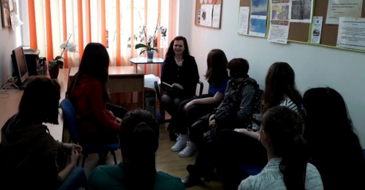 Consilierea de grup i-ar putea ajuta pe elevi FOTO: arhiva/Adevărul