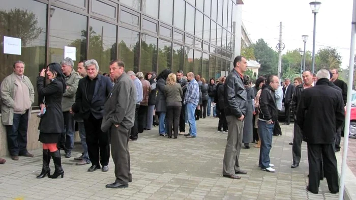 Funcţionarii, nemulţumiţi de proiectul Legii salarizării FOTO Adevărul