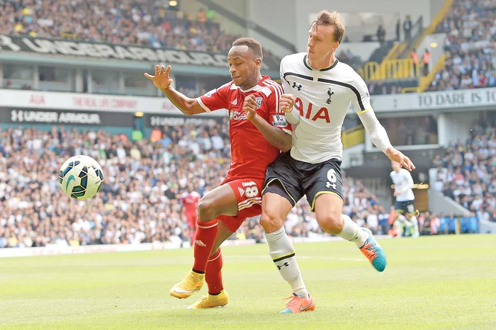 
    Chiricheş a greşit decisiv la faza golului care a dus la înfrângerea echipei sale, TottenhamFoto: AP  