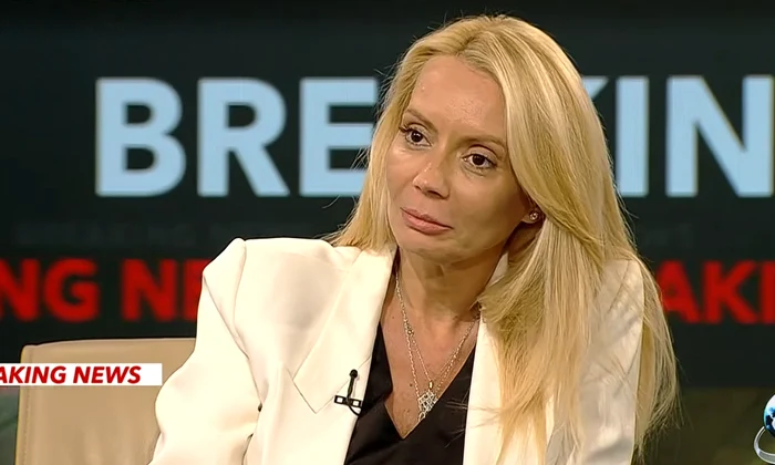 Daciana Sârbu povestind la Sinteza Zilei cu Mihai Gâdea la Antena 3 despre Irina Ponta   captură de ecran (8) png