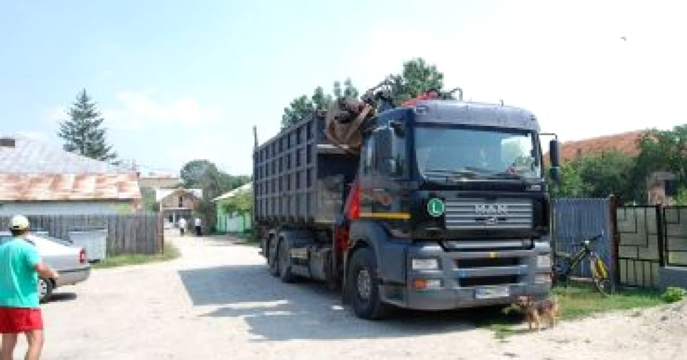 Slatina: Transport ilegal de fier vechi