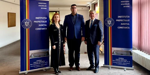 prefect picoiu, subprefect dragnea, subprefect      foto Fb inst pref jud constanta jpg