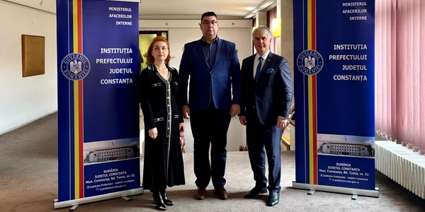 prefect picoiu, subprefect dragnea, subprefect      foto Fb inst pref jud constanta jpg