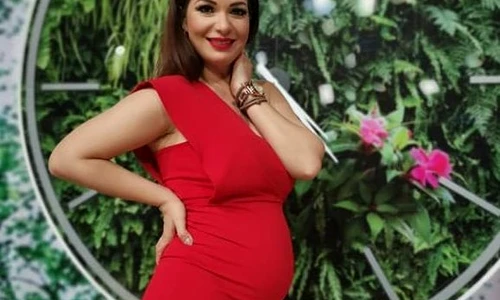 2 deea maxer gravida1 jpg jpeg