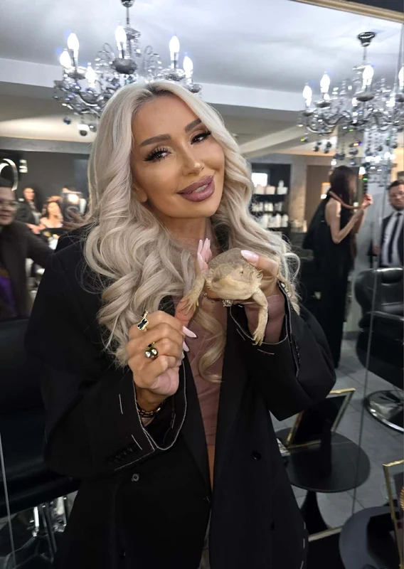 Sonia Trifan a stat două săptămâni cu o agama în casă Foto: arhiva personală 