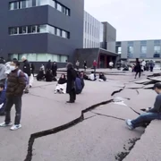 cutremur japonia tsunami jpg