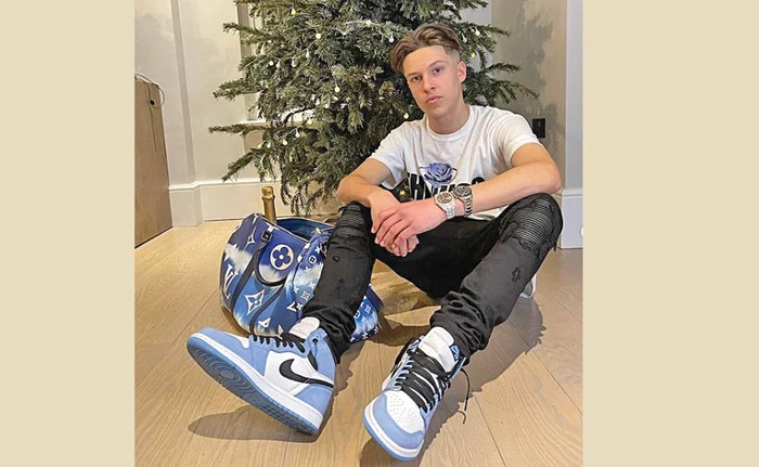 
    Fedor Makarov a dat lovitura în Regatul Unit  