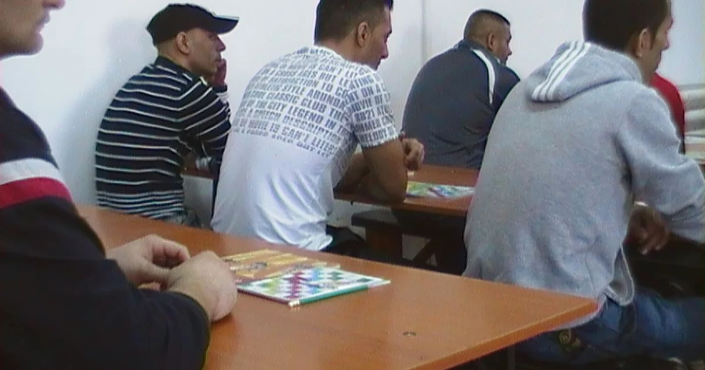 Deținuți la școală FOTO Adevărul