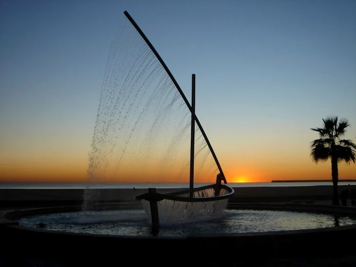 Fântâna Barcă din Valencia FOTO bavariatour.ro