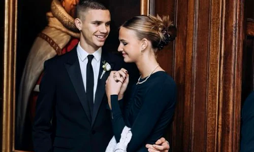 romeo beckham iubita2 png