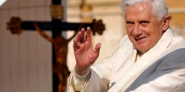 Papa Benedict al XVI-lea