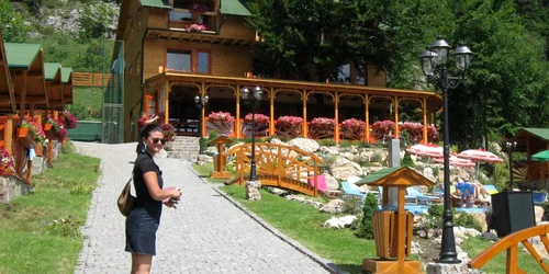 Pensiunile montane oferă condiţii de cazare ieftine