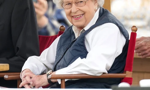 1 regina elisabeta a doua jpg jpeg