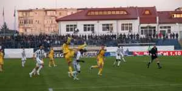 Petrolul a câştigat, la finalul lui octombrie, meciul de Cupă disputat în 9 Mai Foto: Alex Policală
