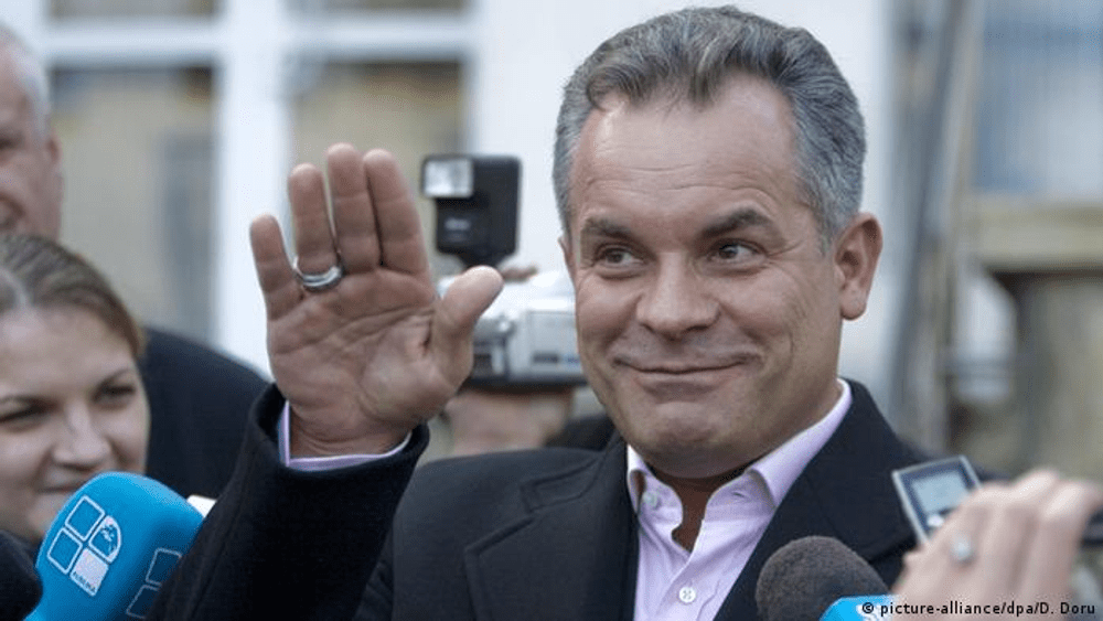 Plahotniuc se întoarce. Dar nu e Schwarzenegger