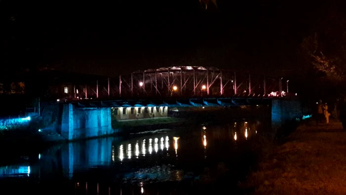 Iluminarea Podului de Foer din Timişoara