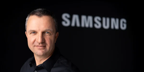Samsung 20220324 0799 JPG