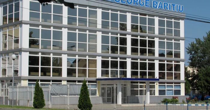 Sediul Universităţii "George Bariţiu" este de vânzare Foto: Ştefan Borcea