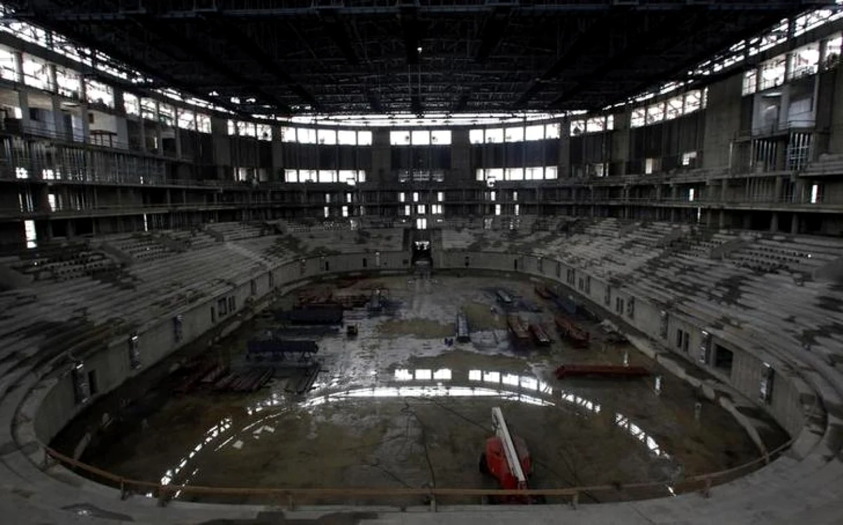 Lucrările Palatul de Gheaţă Bolşoi din Soci au început în urmă cu aproape trei ani. FOTO Reuters
