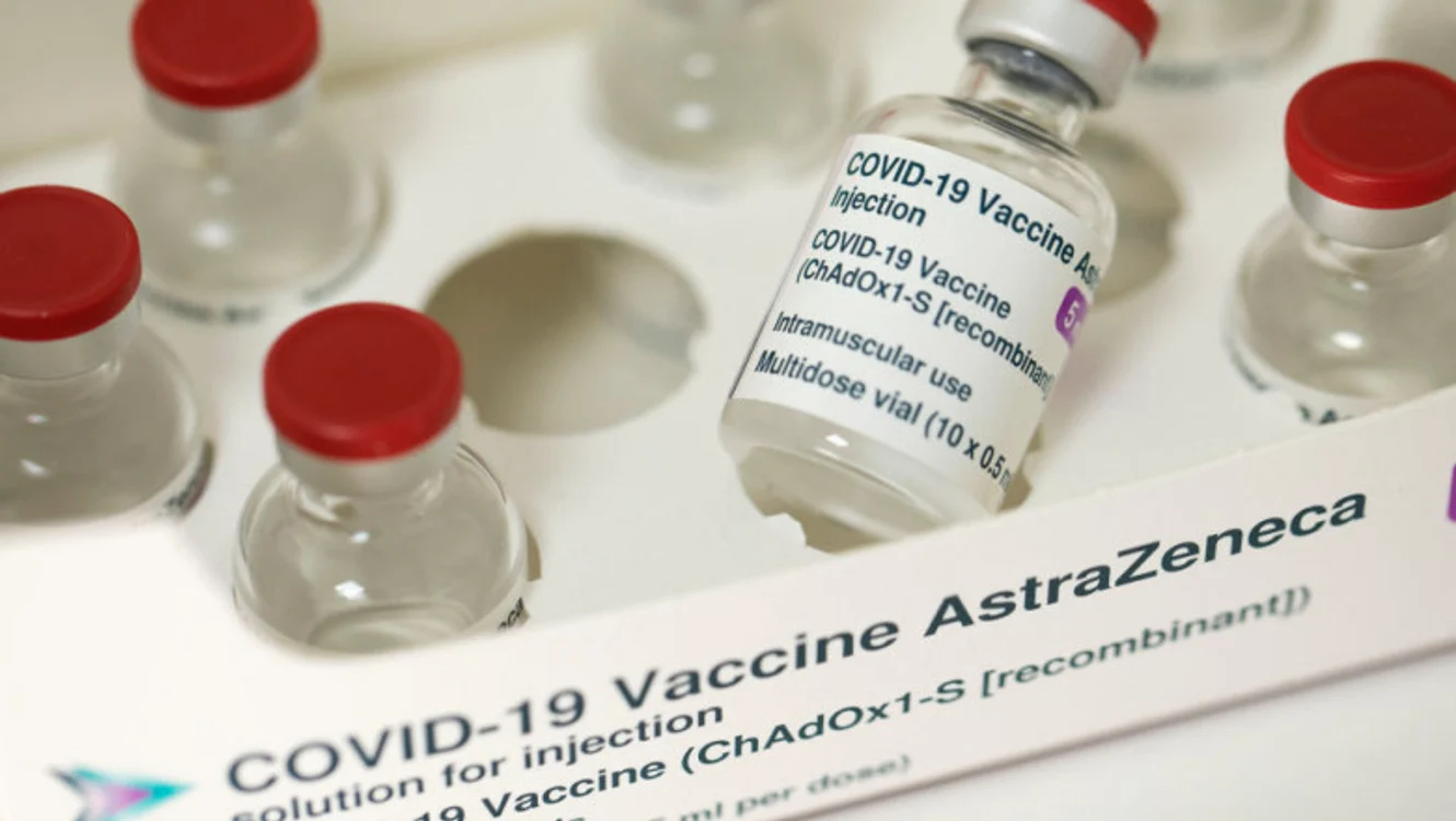
    Procurorii italieni au confiscat aproape 400.000 de doze ale vaccinului AstraZenecaSursă foto: Gettyimages  