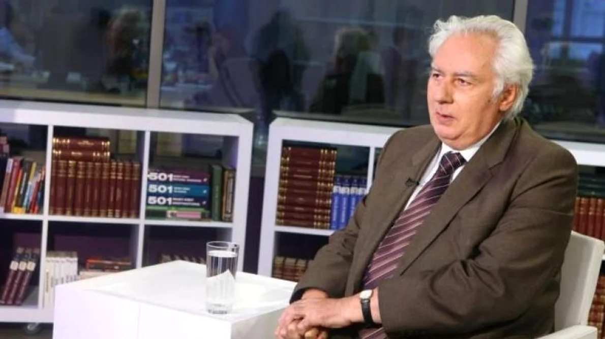 Lucian Boia faţă în faţă cu România de ieri şi de azi jpeg