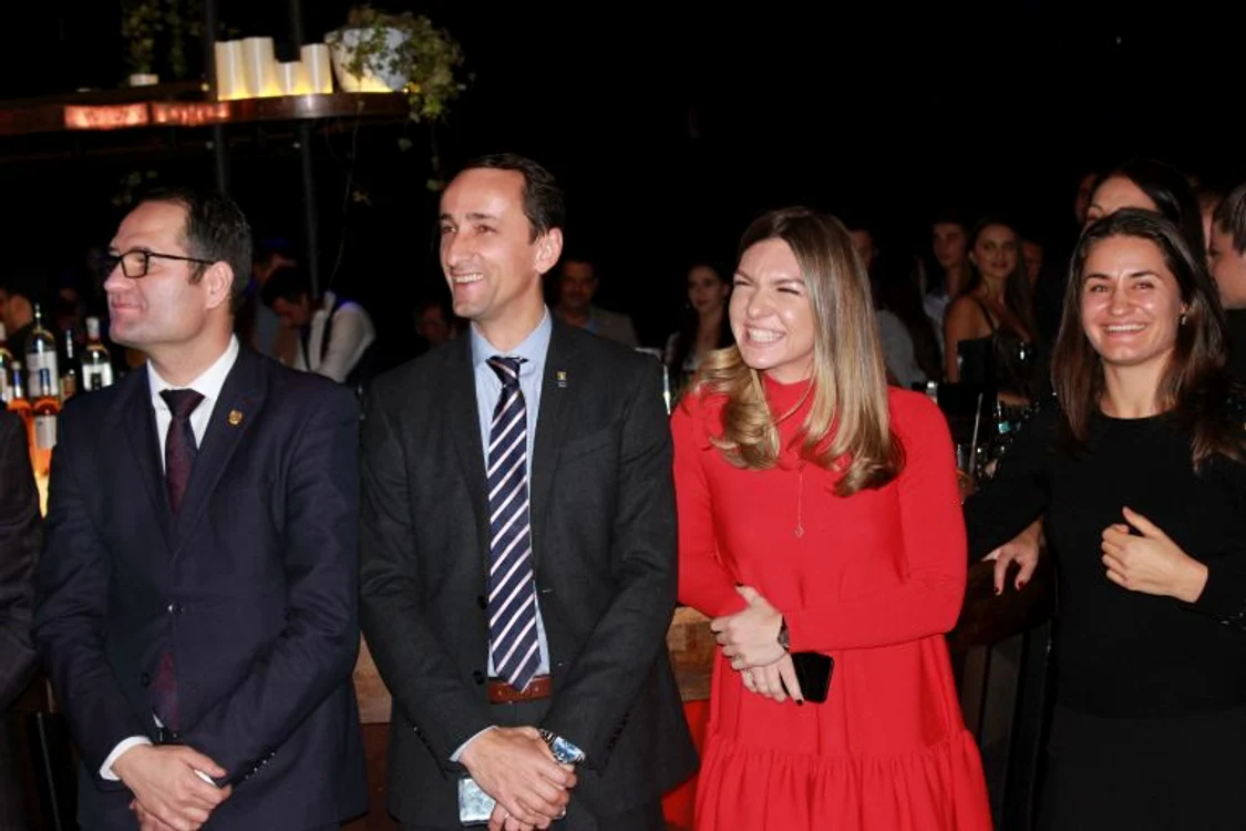 Simona Halep s-a distrat la Gala Tenisului Romanesc