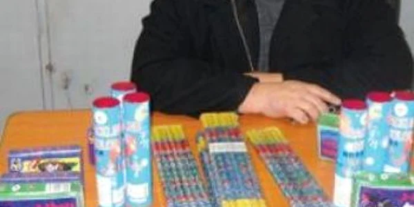 Obiectele pirotehnice au fost confiscate