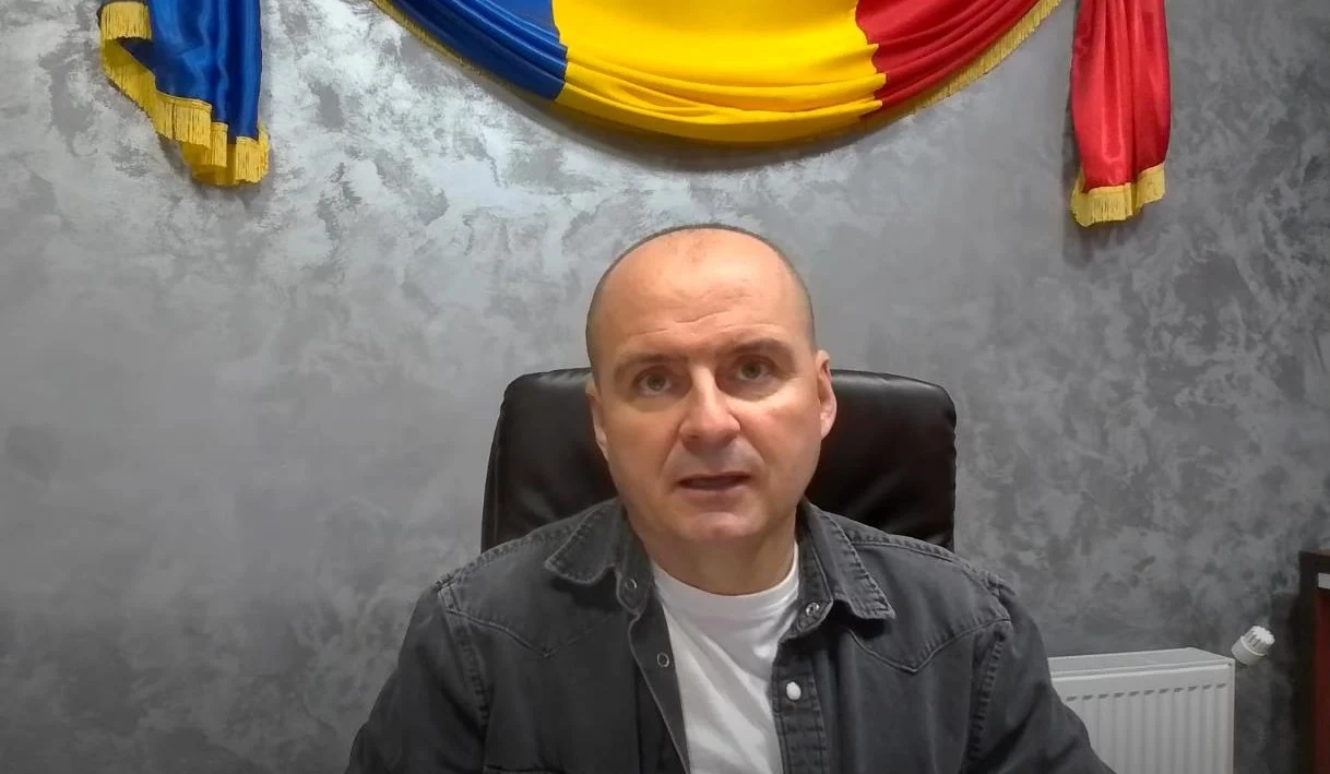 Primul primar care ameninţă cu demisia după tăierile lui Bolojan. Comuna a rămas fără iluminat public şi riscă să rămână fără apă