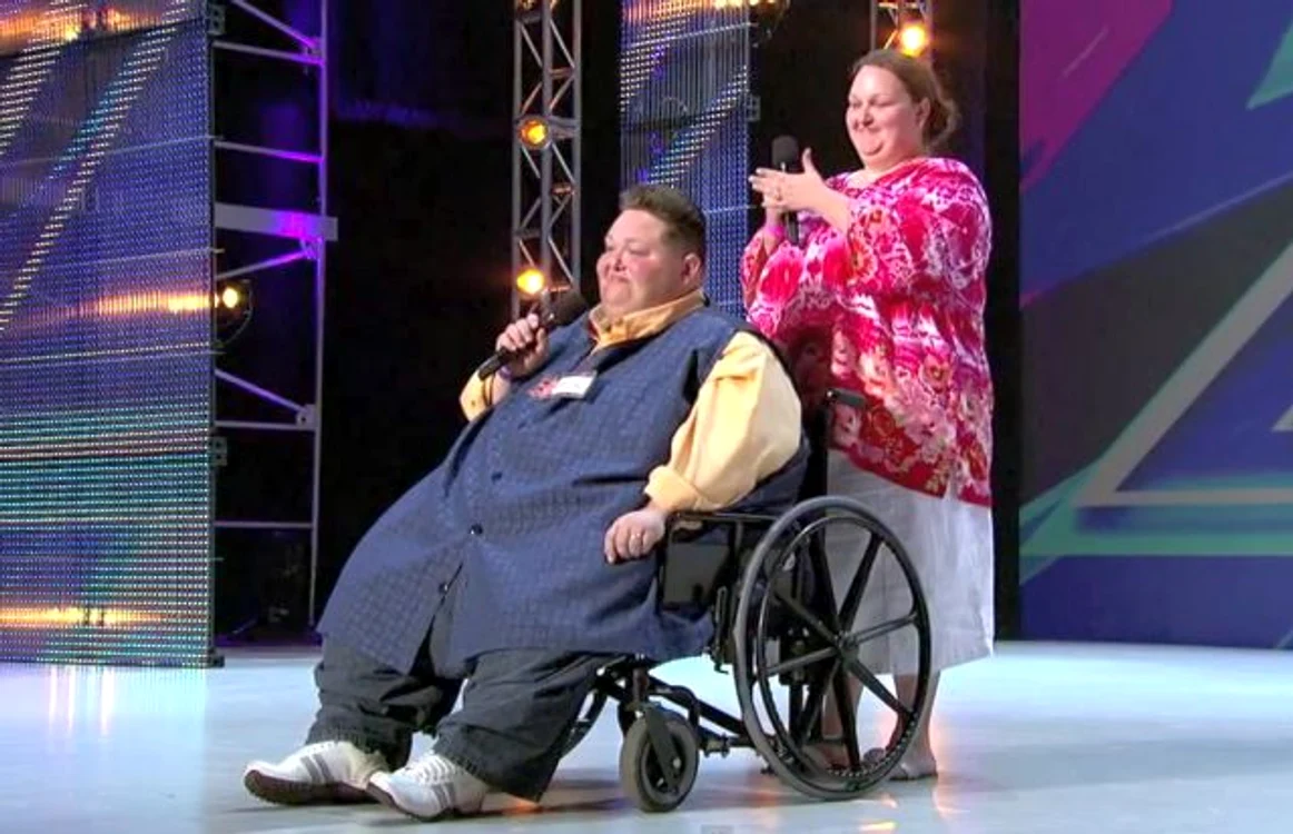 Freddie Combs a fost adus pe scena de la „X Factor” de soţia sa