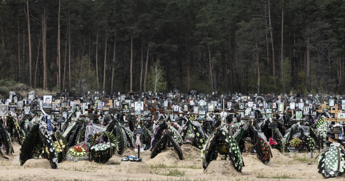Russian 'black widow' marriages exploit soldier death benefits