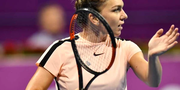 Simona Halep se bucură după ce a câştigat partida contra americancei Catherine Bellis în timpul turneului WTA Qatar Ladies Open la International Khalifa Tennis Complex în Doha Qatar FOTO EPA-EFE/Noushad Thekkayil 