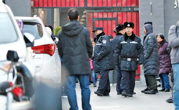 Poliţia a sosit de urgenţă la faţa locului