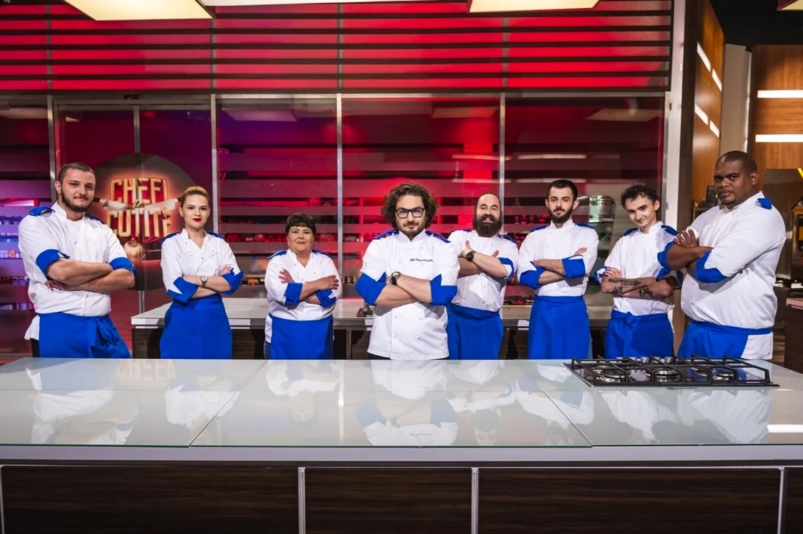 echipa albastra chefi la cutite foto antena 1