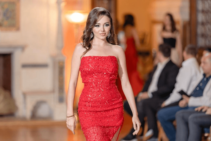 Bianca Elena Călian, românca de la The Miss Globe. Concursul de frumusețe se desfășoară în Albania