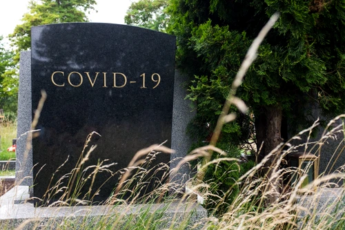 O femeie de 89 de ani din Olanda a murit după ce s-a reinfectat cu noul coronavirusfoto: Shutterstock