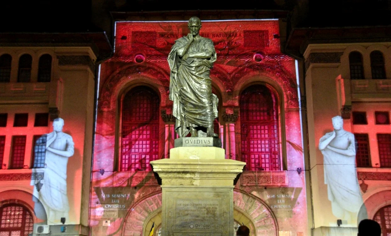 Piața Ovidiu din Constanța - arhiva foto