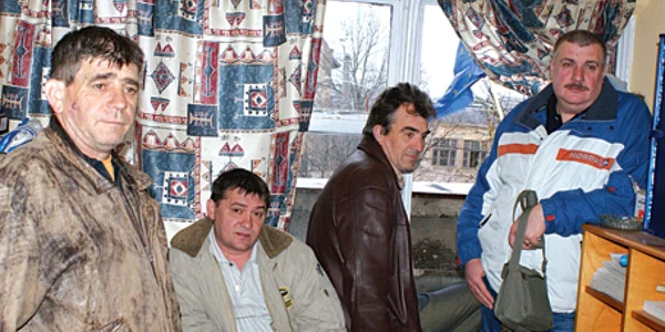 Foştii angajaţi au mai câştigat o luptă în războiul cu IMAR-ul