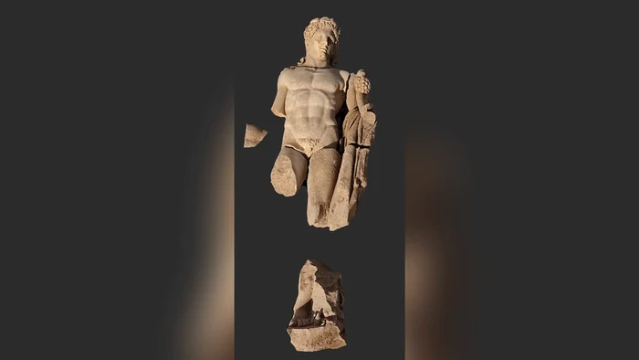 statuie hercule filipi foto ministerul culturii din grecia
