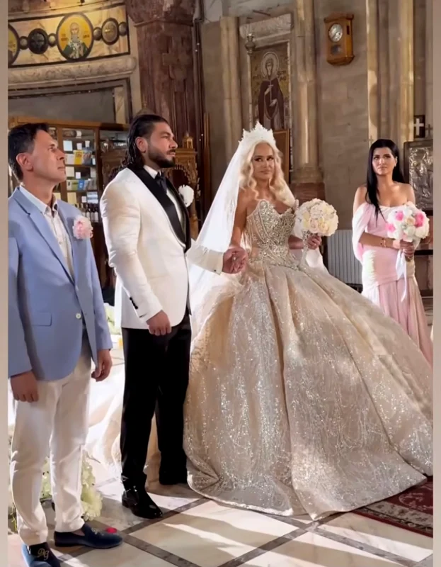 Oana și Gerald Colacu au fost nașii Andei Adam și ai lui Joseph Mohaci foto Click!
