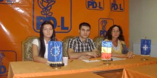 Satu Mare: Studenţii democrat-liberali şi-au ales conducerea