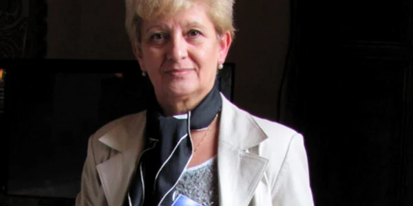 Eva Lungu