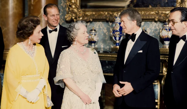 Jimmy Carter, Regina mamă, Regina Elisabeta, Profimedia (1) jpg