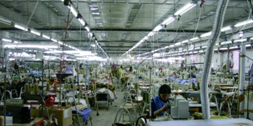 Hunedoara: Peste 150 de croitorese rămân fără job