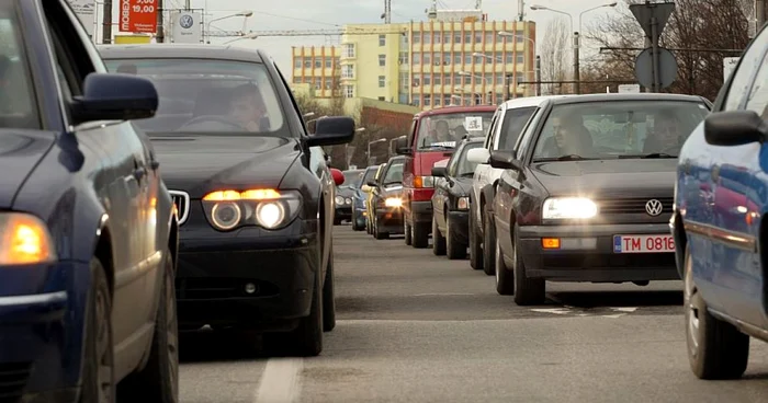 Şoferii care îşi vor schimba permisele auto după 19 ianuarie vor face vizită medicală FOTO Adevărul
