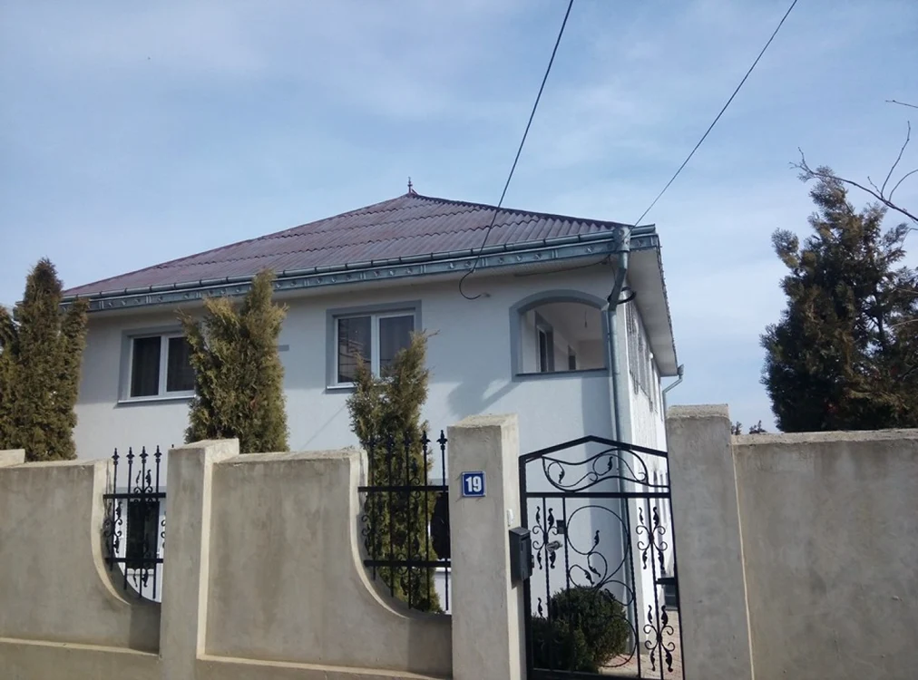 Casa în care s-a produs teribila crimă, urmată de sinucidere. FOTO Dănuţ Zuzeac