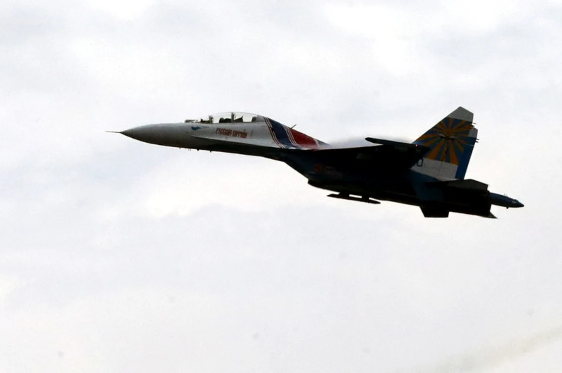 Avion Su-27 FOTO EPA-EFE