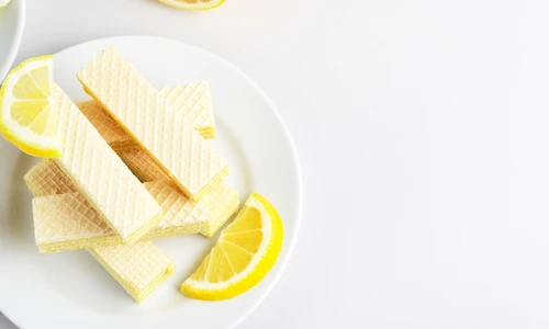 Napolitane cu crema de lamaie  Sursa imagine shutterstock 1742472044 jpg