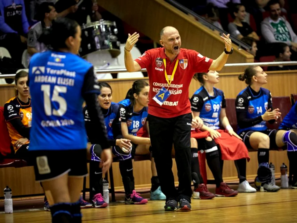 
    Gloria Bistrita va juca în grupele EHFFOTO: Sportpictures.eu  