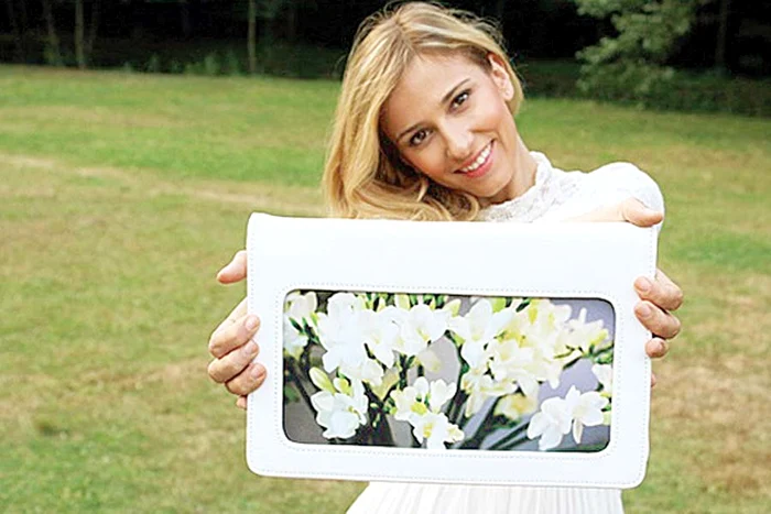 Dana Rogoz, Laura Cosoi şi Adela Popescu au fost imaginea postului PRO TV, dar acum se descurcă pe cont propriu (Fotografii: Click!)