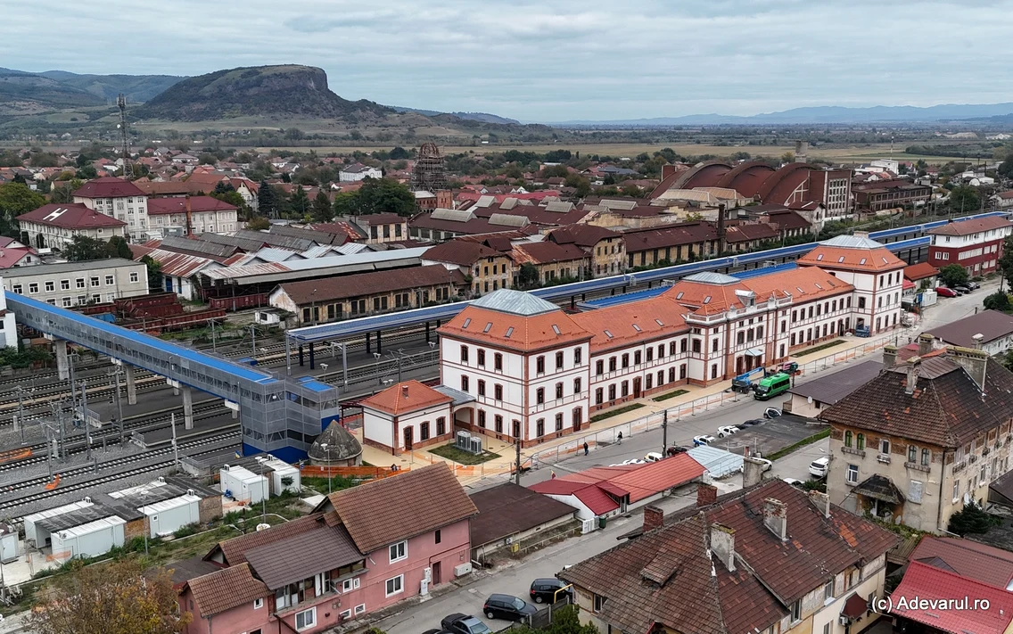 Statia CFR Simeria Foto Daniel Guță ADEVĂRUL   (35) JPG